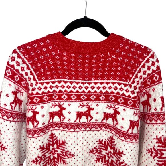 Old Navy red & white reindeer & snowflakes sweater button front Size XL - Picture 13 of 15
